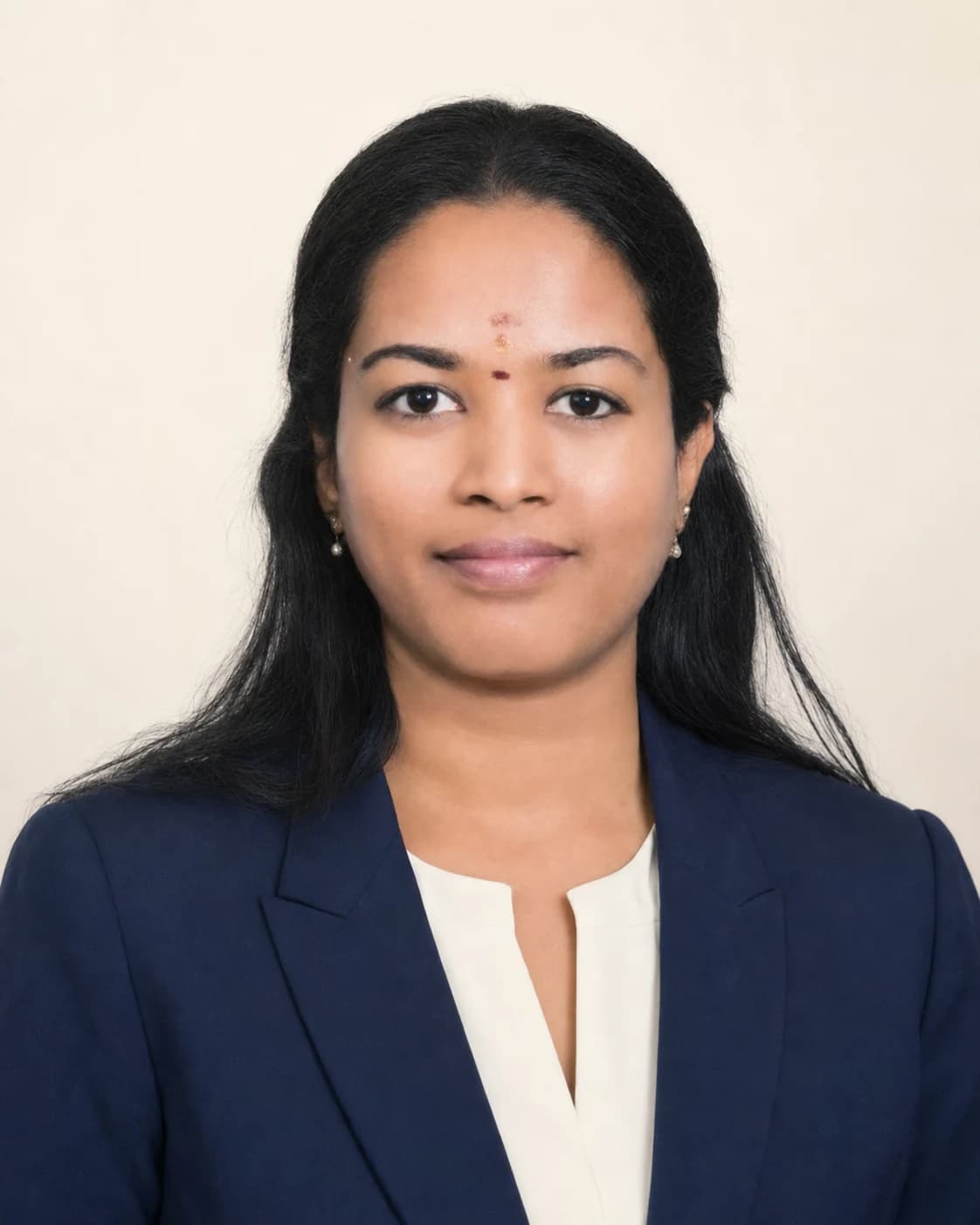 Professional portrait of Dr. Pon Shamli Duraisamy, Co-founder & Director at Aira